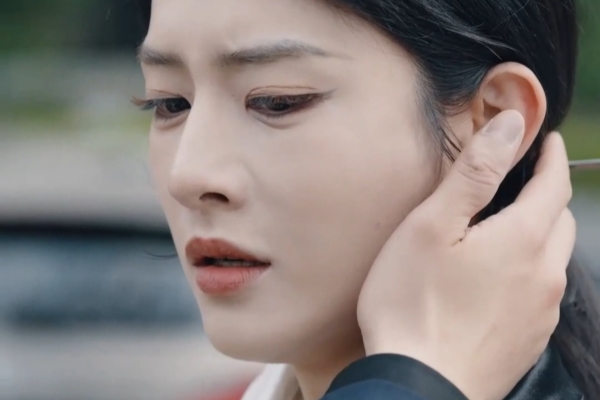 Nişanlım Park Yerimi Çalınca, Nişanı Bitirdim