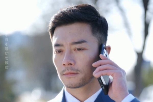 [Dijuluki] Sales Terbaik