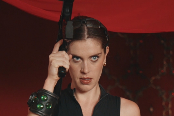 [Dublado] Entre a Filha e a Guerra