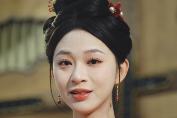 The Mortal Realm Surpasses the Divine