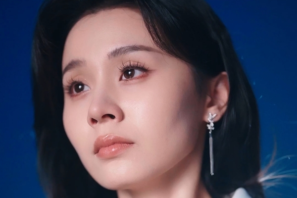 [Dublajlı]Patron Üvey Anne Oldu, Oğlum Şaşkınlık Yaşama!