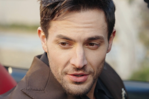 Side Chick, That's MY Ride!