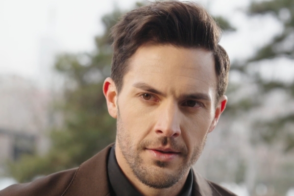 Side Chick, That's MY Ride!